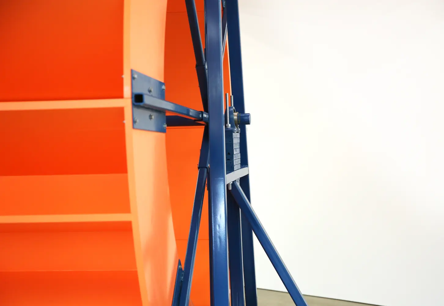 Busy Sculpture – Bild 2