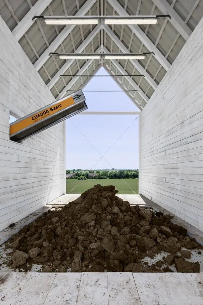 Hole/Mound – Bild 8